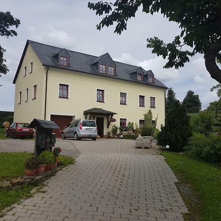 Strasse Des Friedens Lägenhet Hilmersdorf Exteriör bild